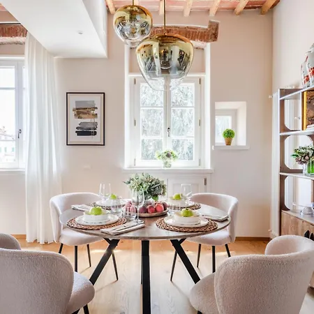 Letters From Contemporary 2 Bedrooms 2 Bathrooms Lucca