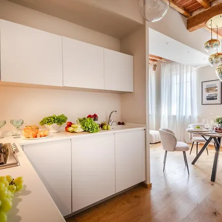 Apartamento Letters From Contemporary 2 Bedrooms 2 Bathrooms Lucca